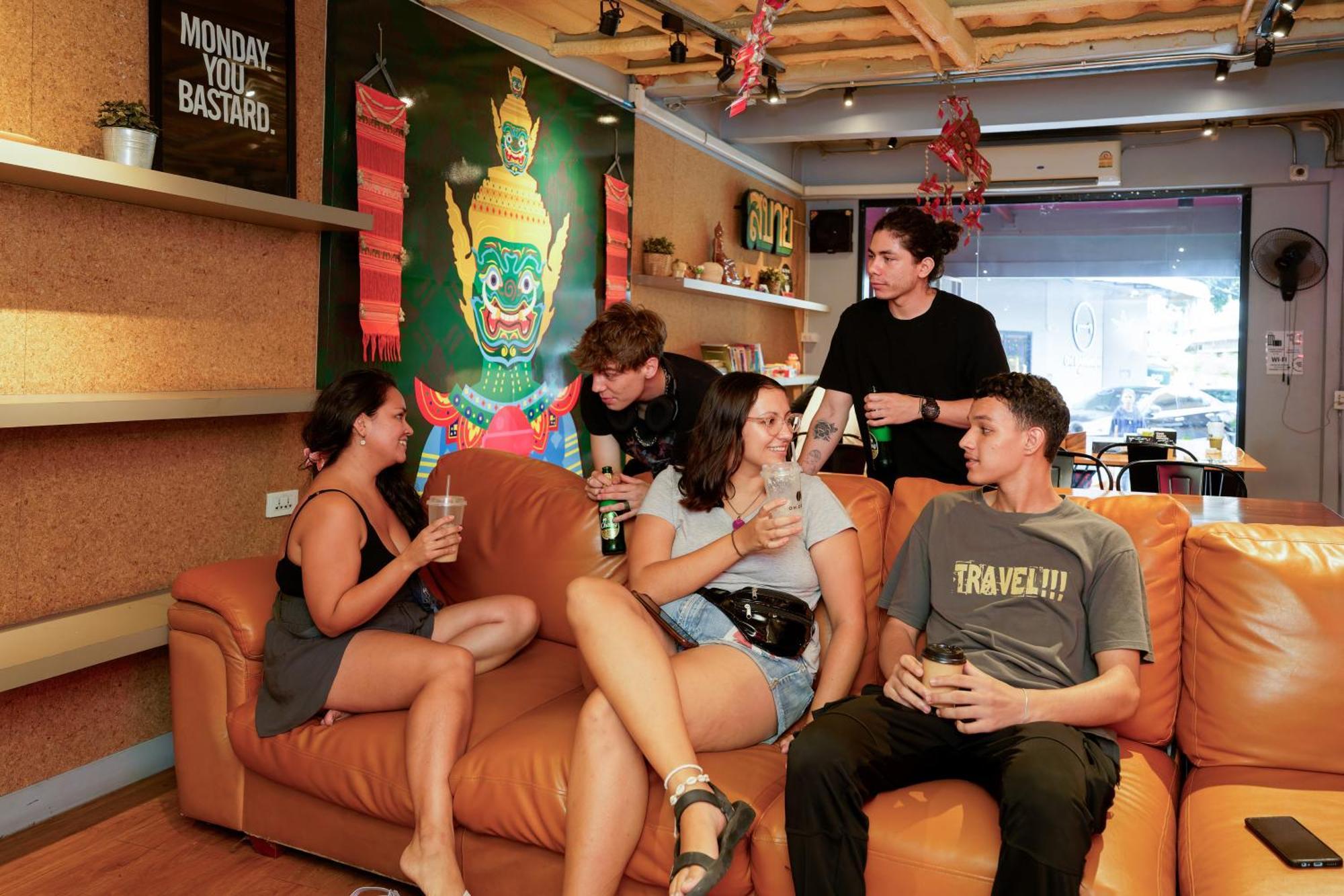 Oh Hostels - Bangkok Eksteriør bilde